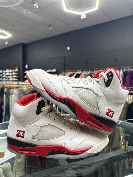 Jordan 5 Fire Red USED NO BOX