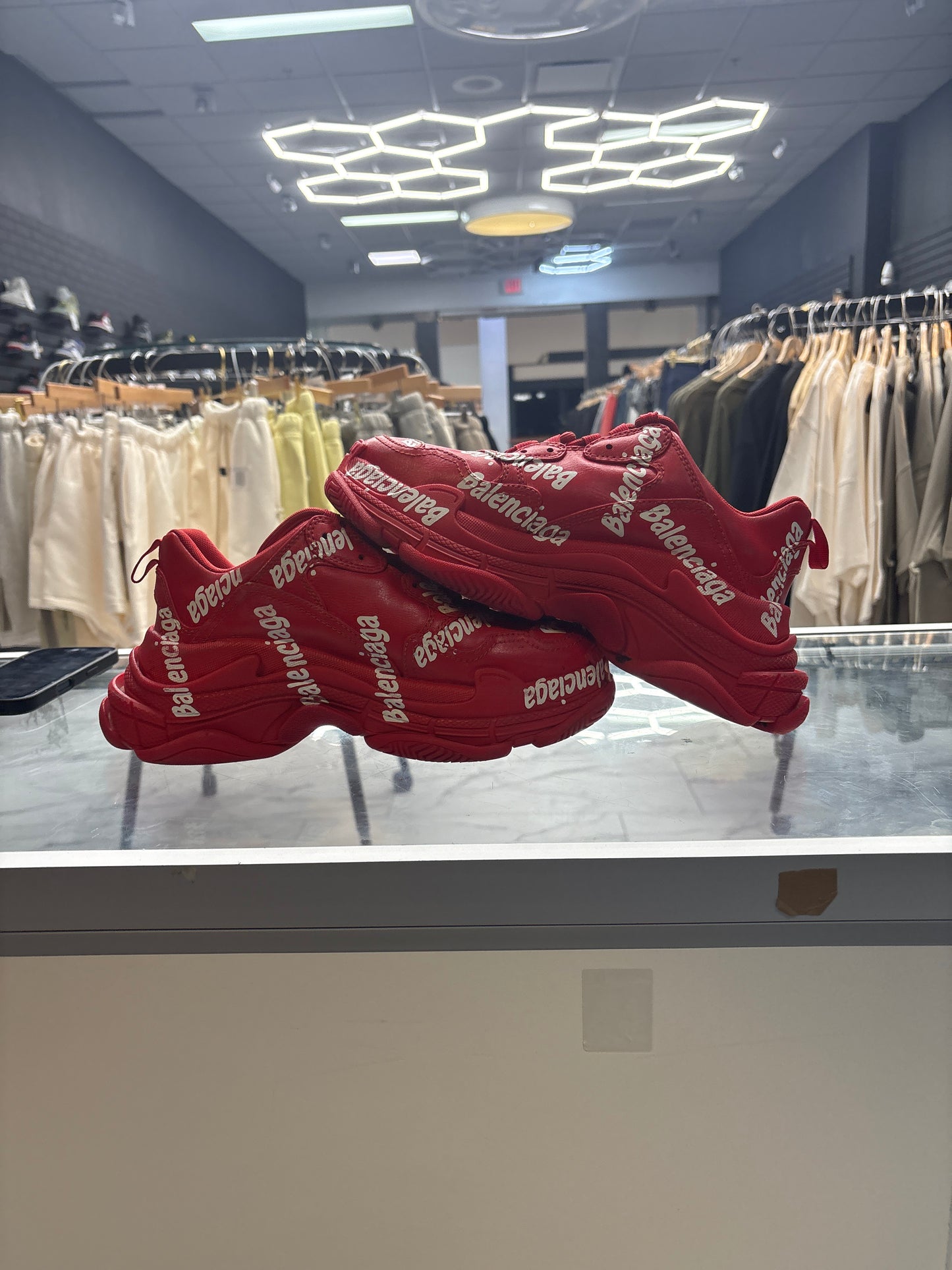 Balenciaga Triple S red USED NO BOX