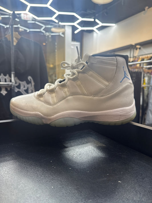 Jordan 11 Legend Blue Used No Box