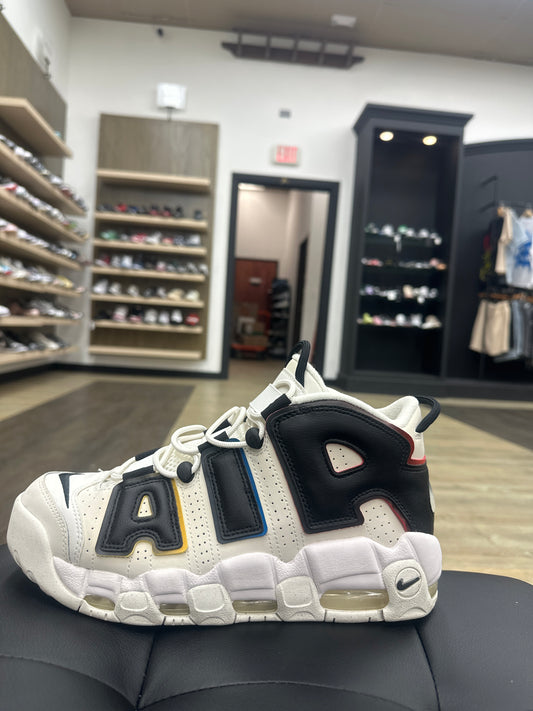 Air More Uptempo 96 Trading card Used