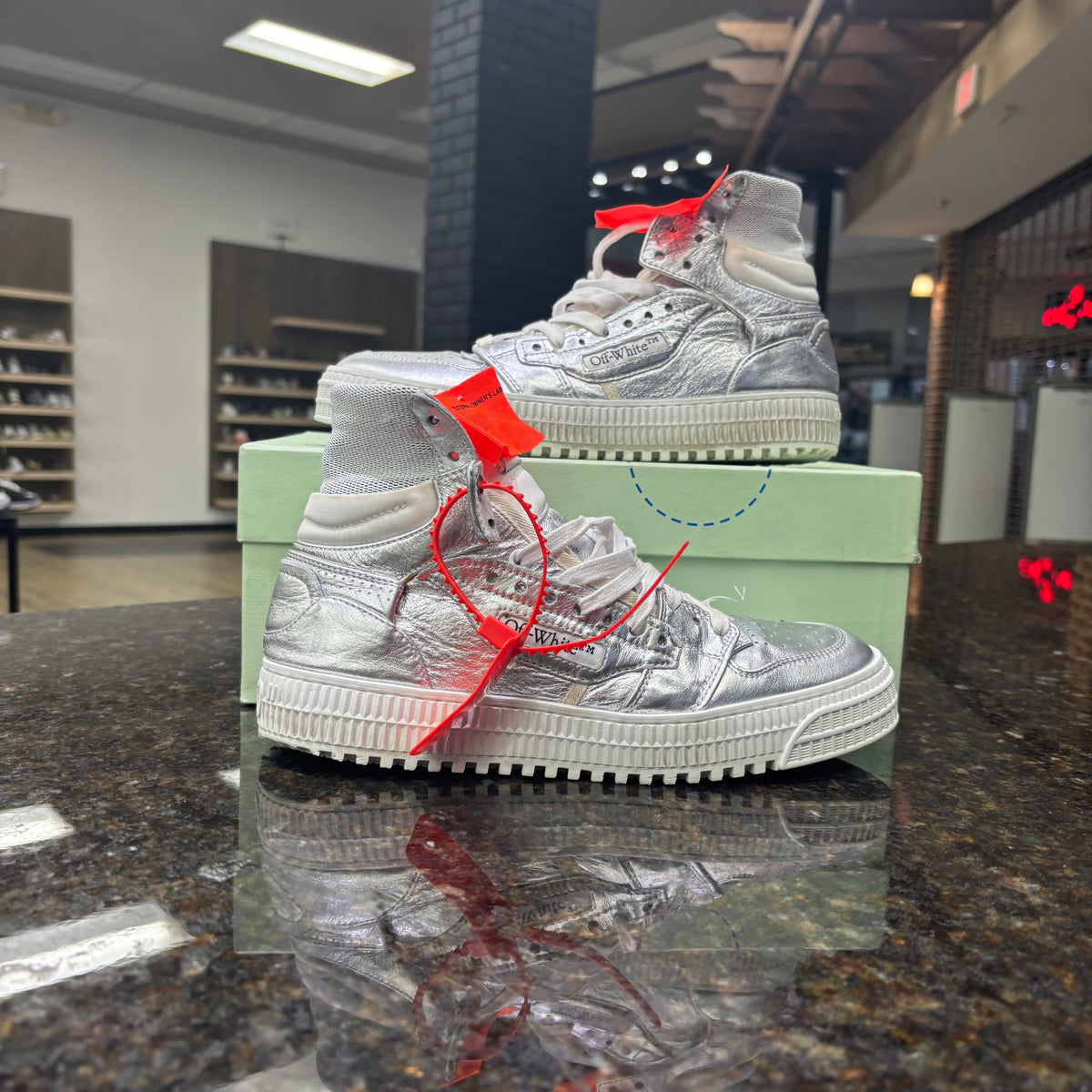 Off-White Woman’s 3.0 Court High Metallic Sliver Used With Box