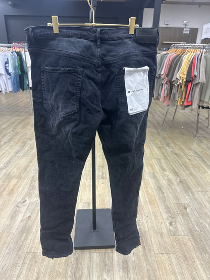 Preowned Black Purple Jean ripped paint splatter with back tag