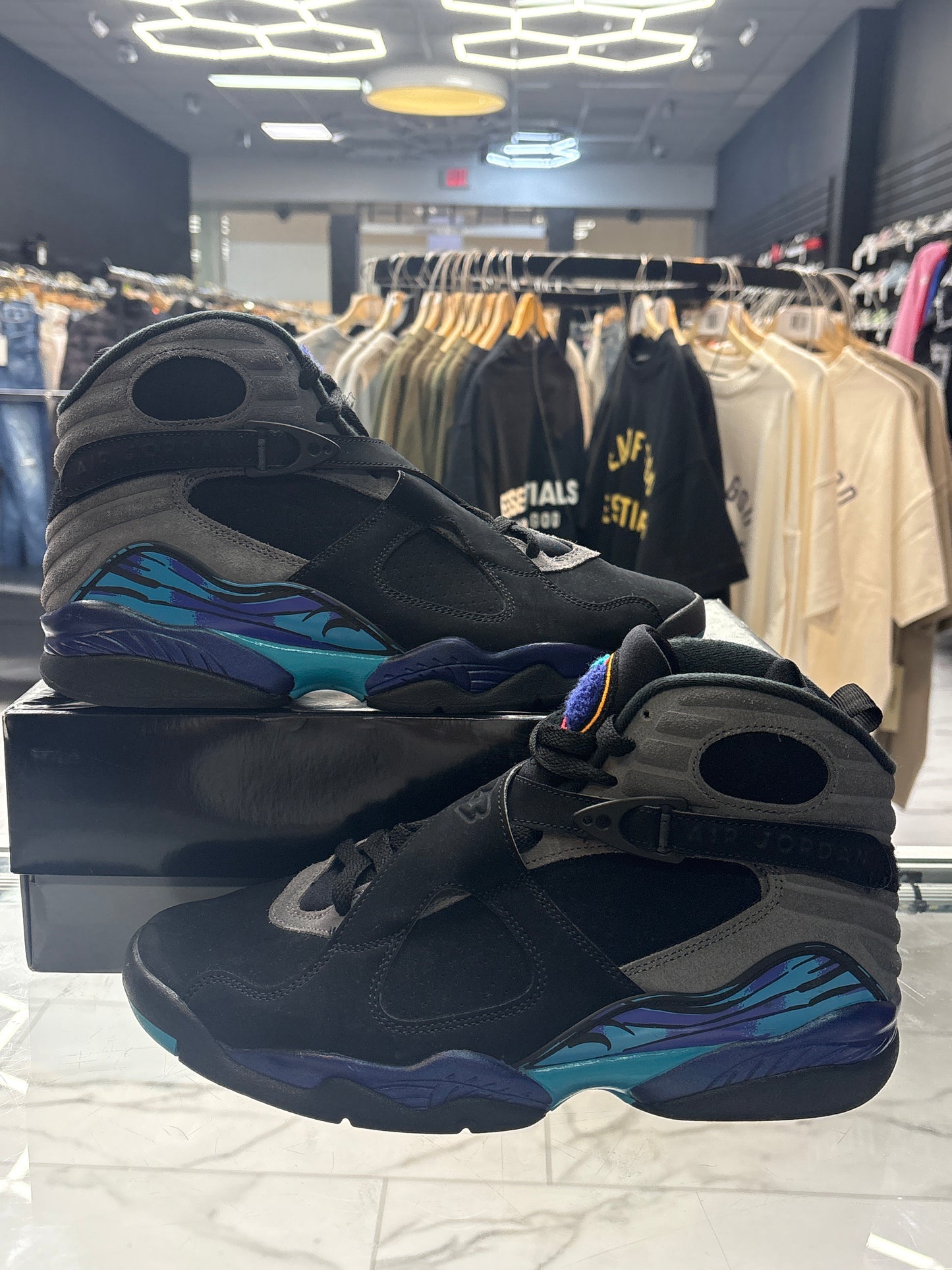 Jordan 8 Aqua USED W BOX SZ 11