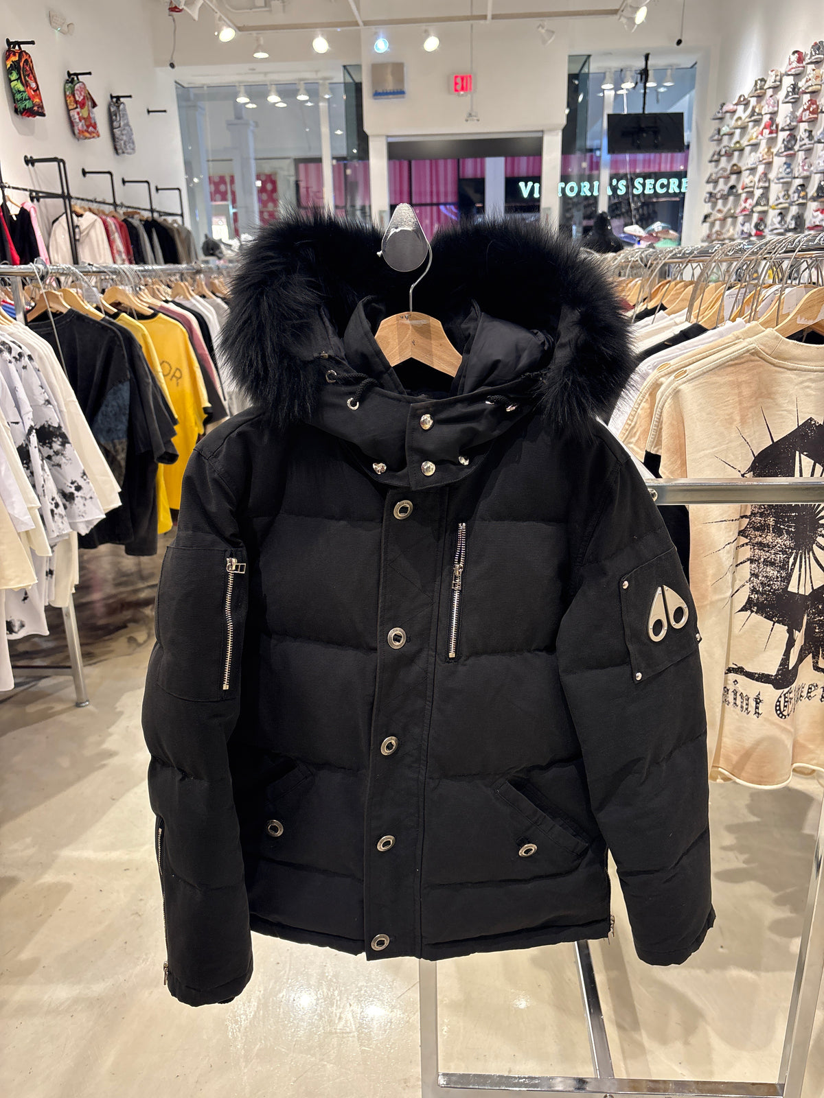 Moose knuckle Black Puffer Coat USED