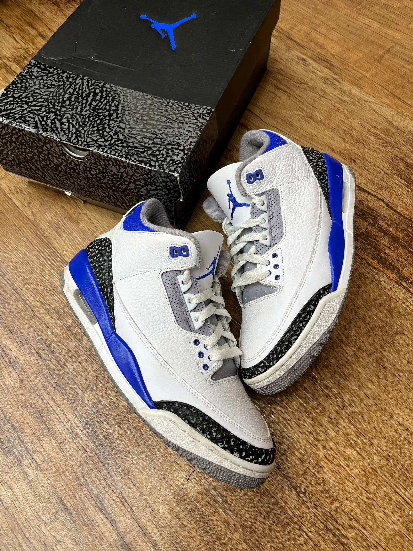 Jordan 3 racer blue pre-owned