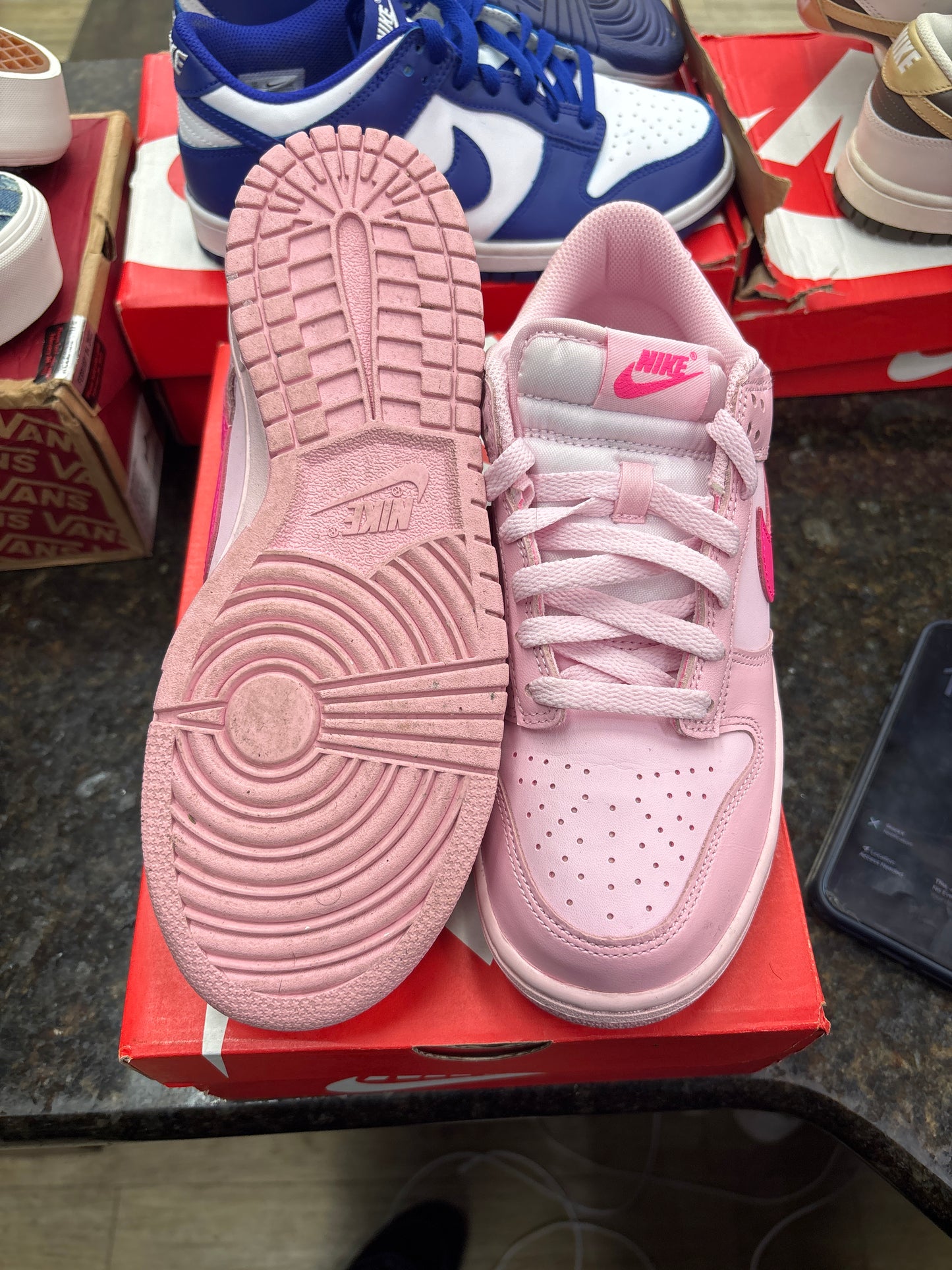 Nike Dunk low triple pink PREOWNED W BOX