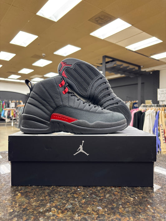 Jordan 11 ‘Bloodline’ VNDS WITH BOX