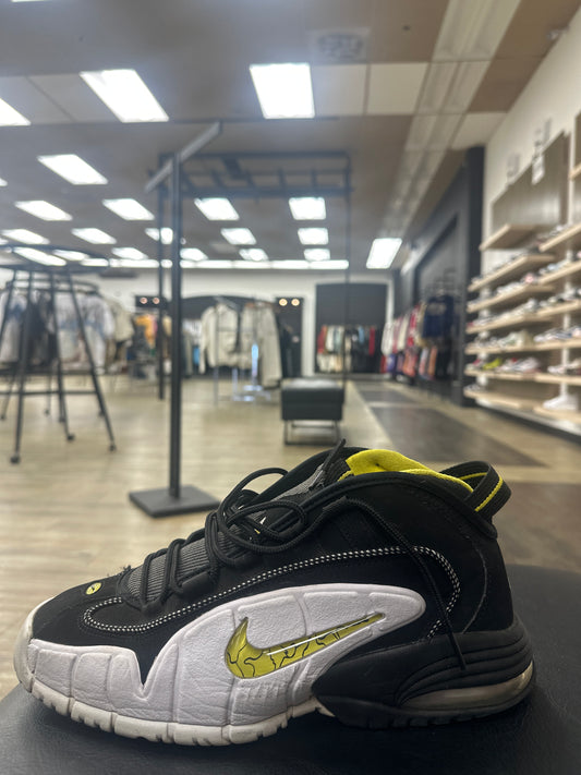 Nike penny Lester Middle school USED NO BOX