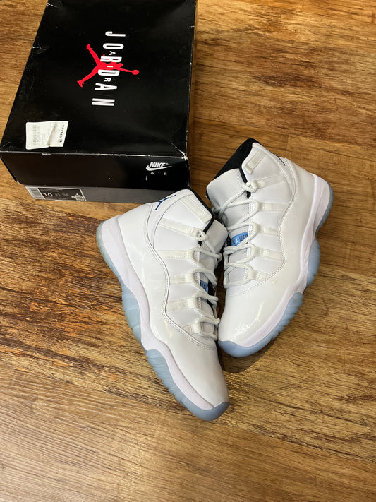 Jordan 11 legend blue pre-owned