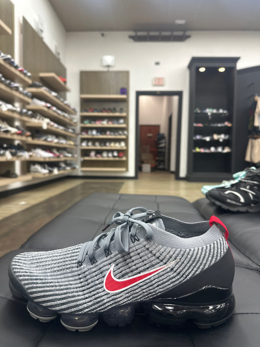 Nike Grey Red Vapor Max Used