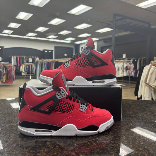 Jordan 4 Toro Used With Box VNDS