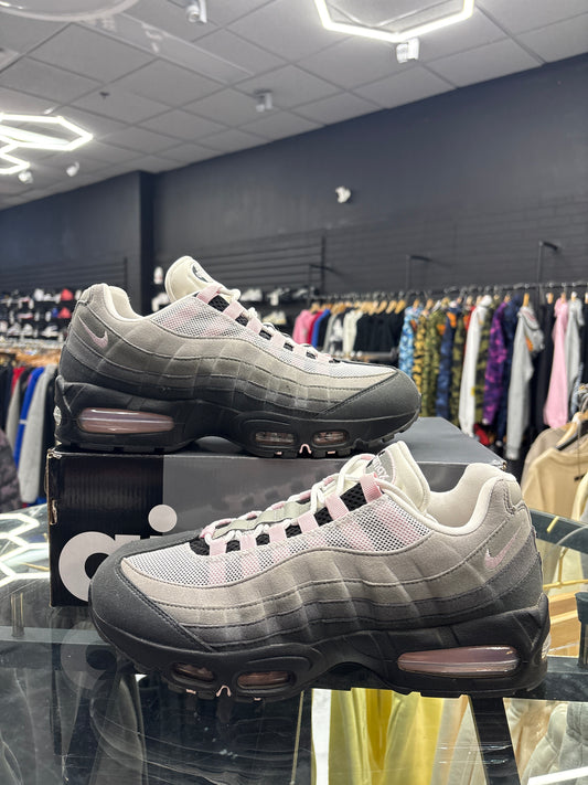 Air max 95 OG Big Bubble Pink Foam USED W BOX