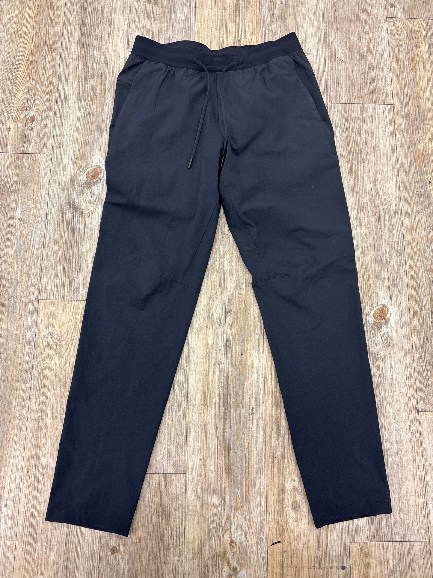 Lululemon Zeroed Pants PRE-OWNED