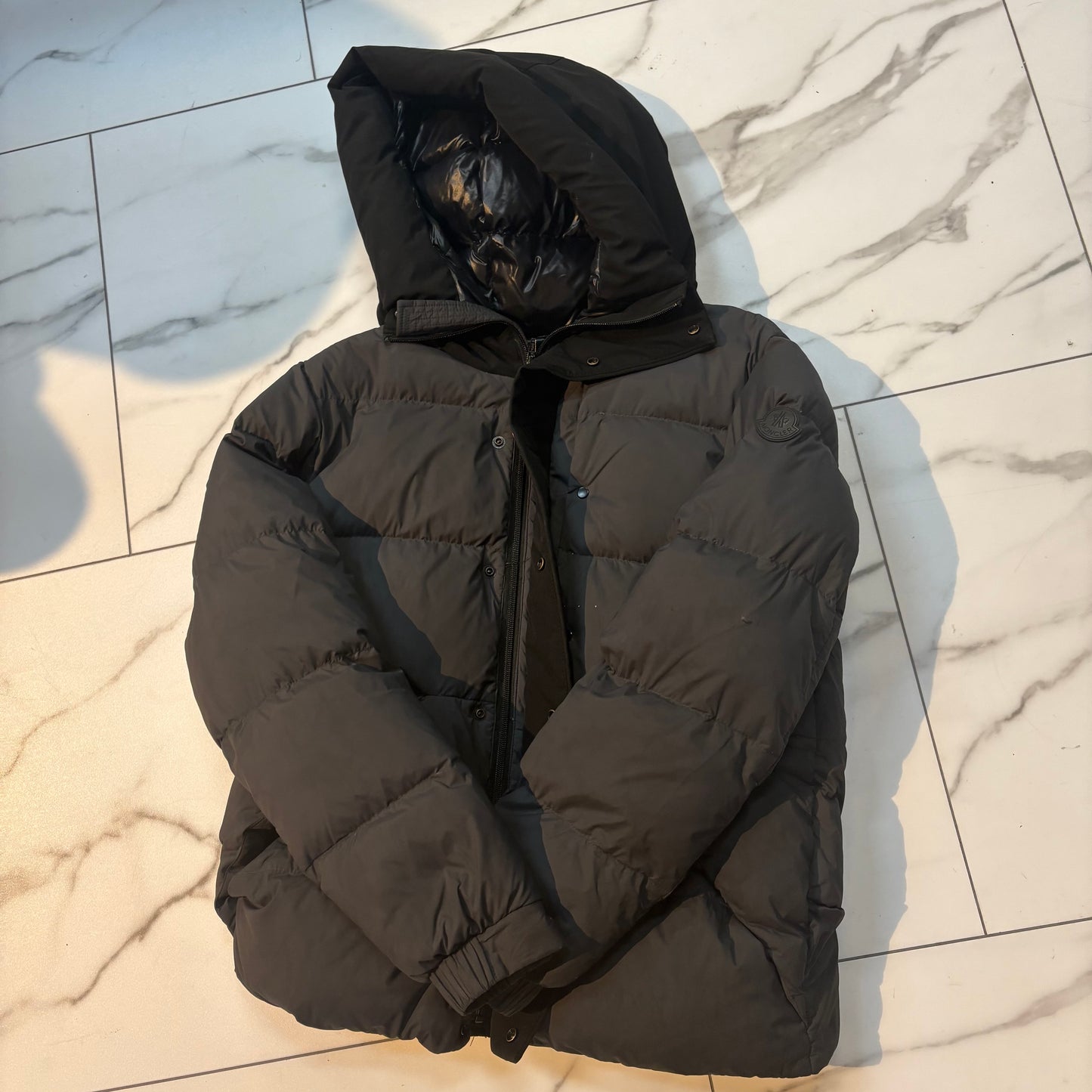 Moncler beige puffer