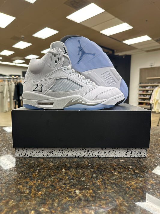 Jordan 5 ‘White Metalic’ LIGHT USED WITH BOX
