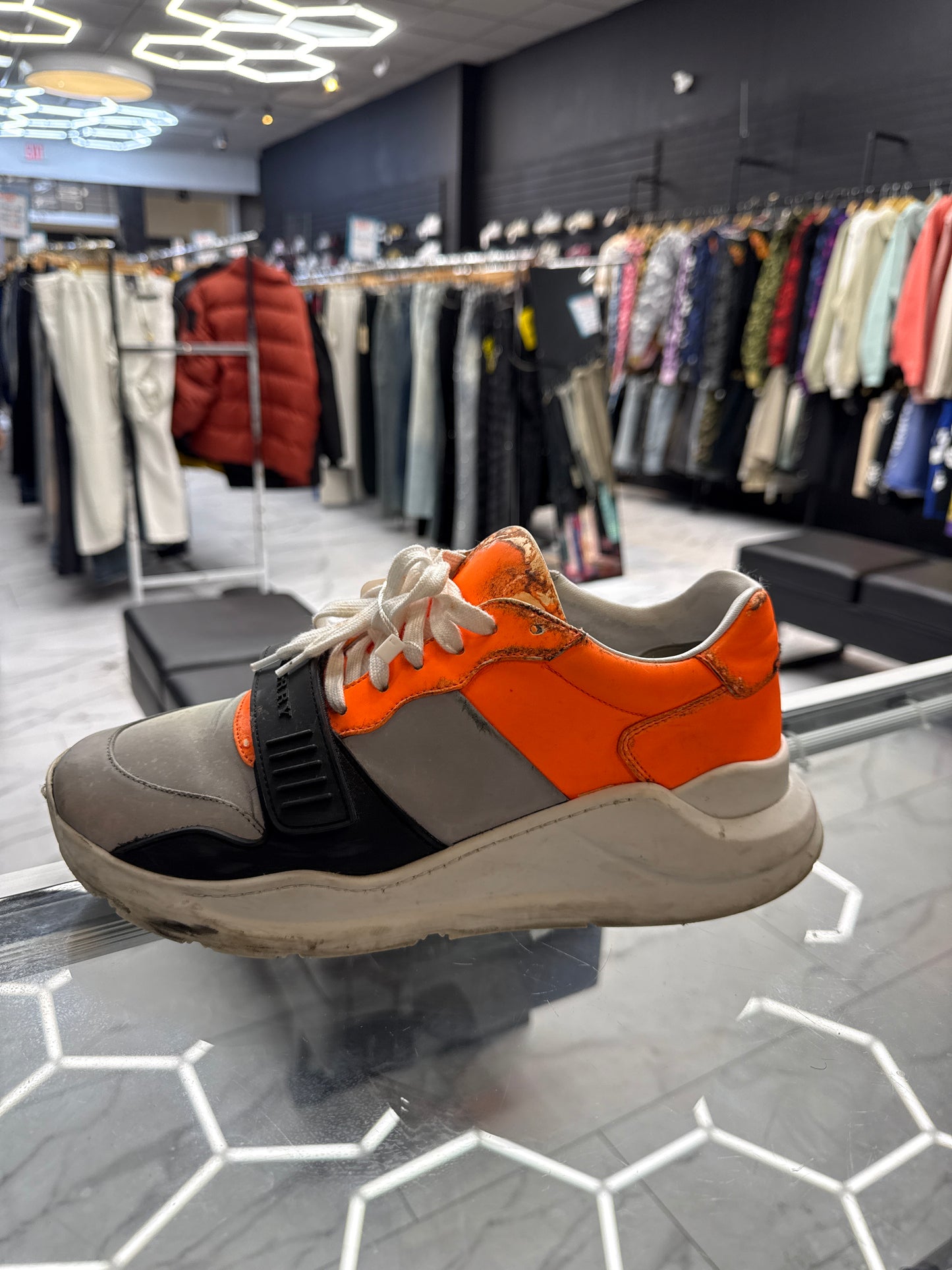 Burberry Strap Orange USED