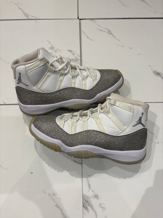 Jordan 11 White Metallic USED NO BOX