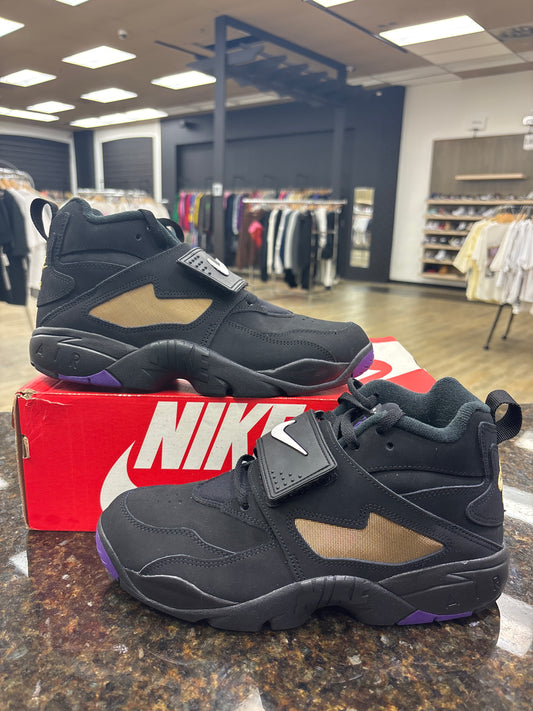 Nike Dt Raven USED W BOX