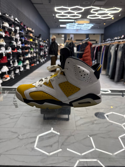 Jordan 6 ‘Yellow Ochre’ USED NO BOX