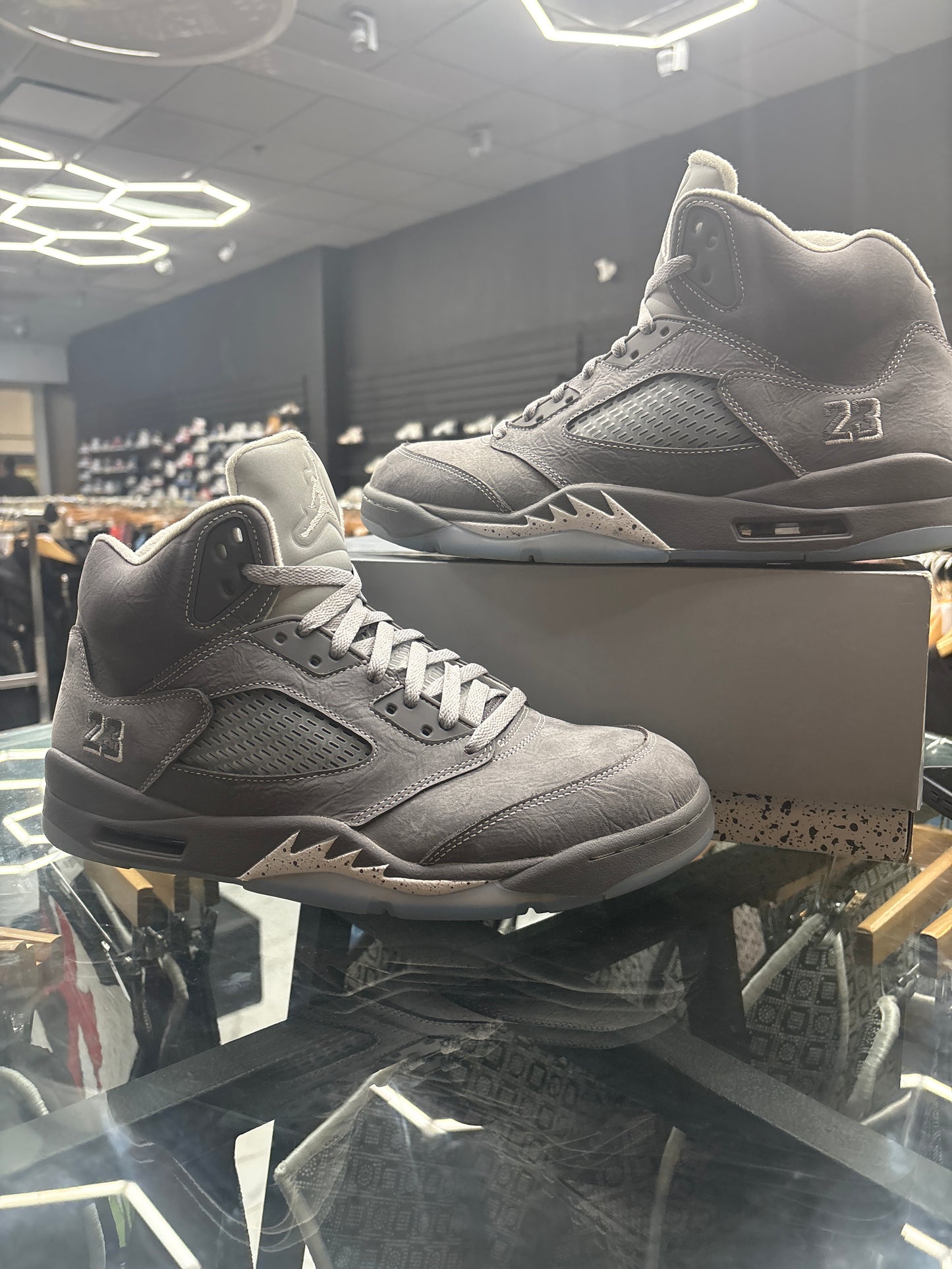 Jordan 5 Wolf grey USED WITH BOX