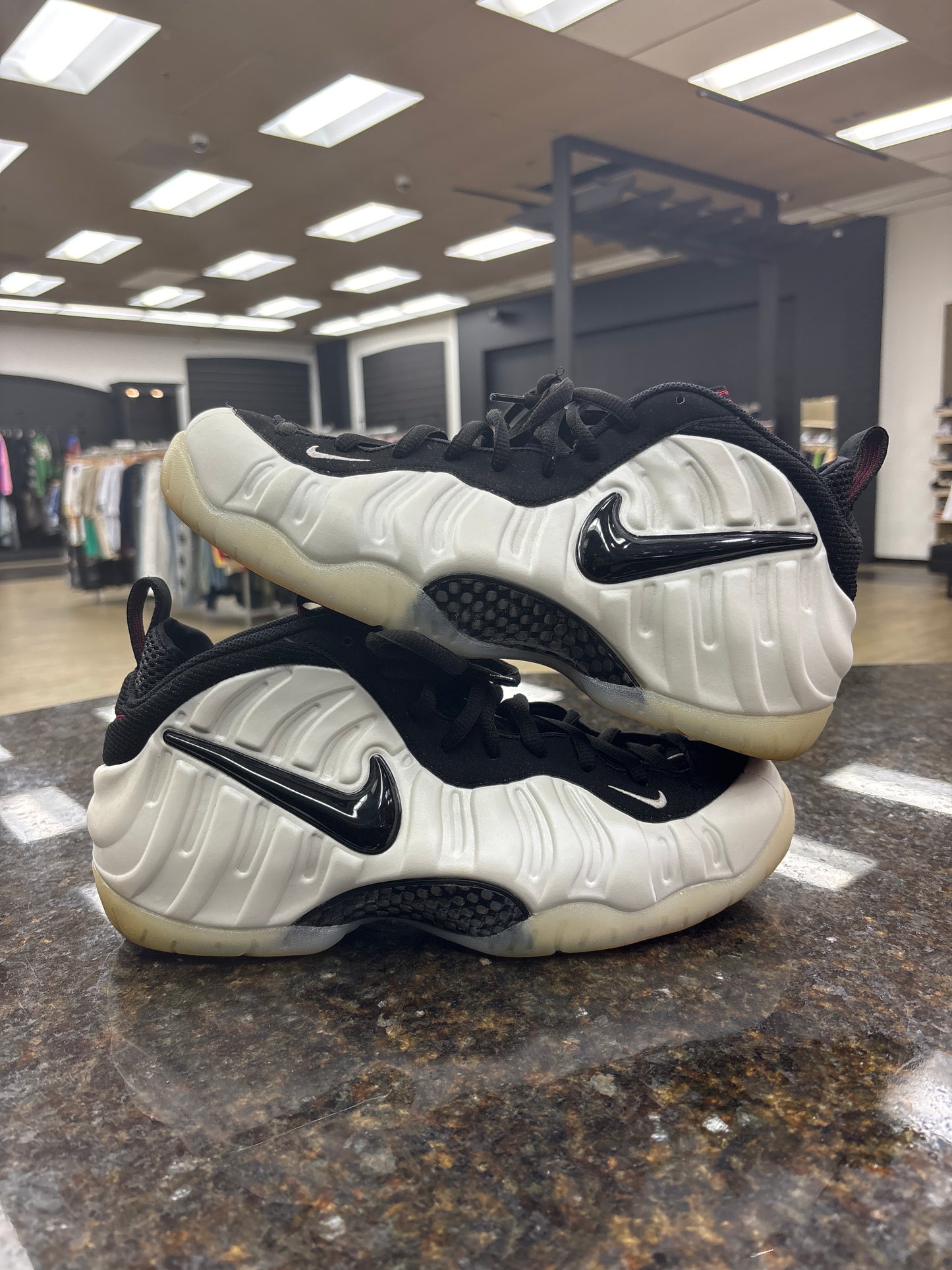 Nike Foamposite “pearl” Used No Box