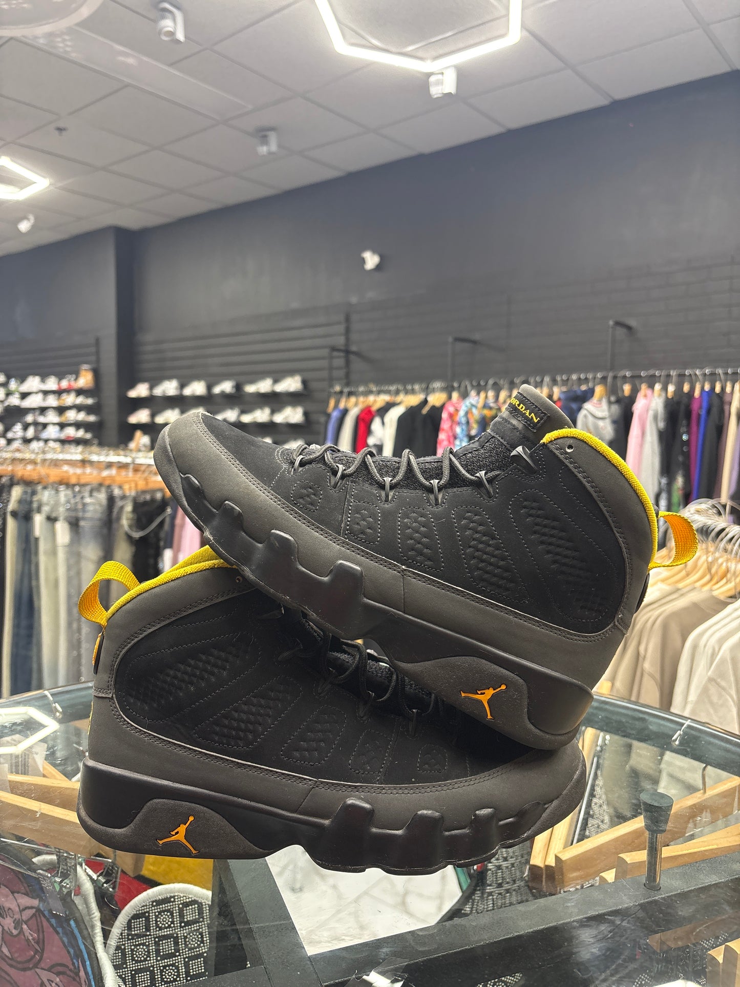 Jordan 9 University Gold USED NO BOX