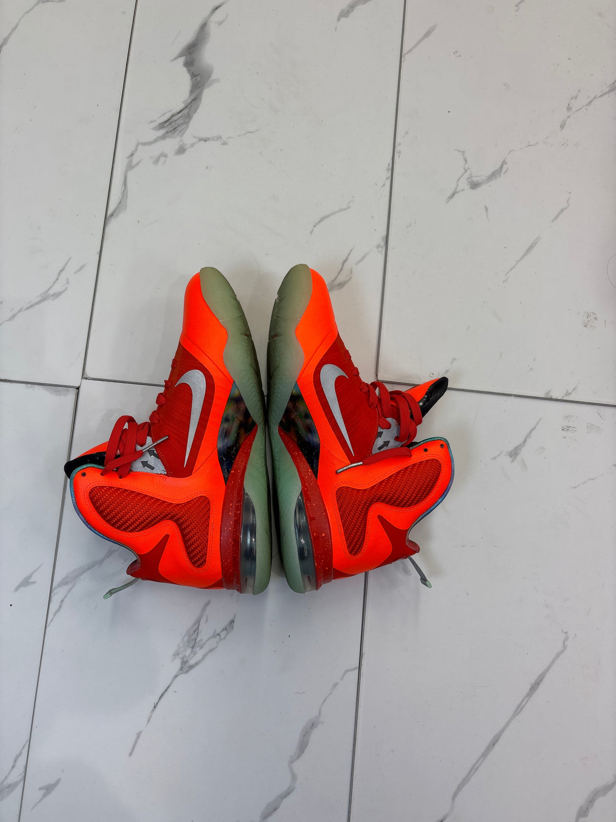 Nike LeBron 9 "Big Bang" 2022 Used Without Box