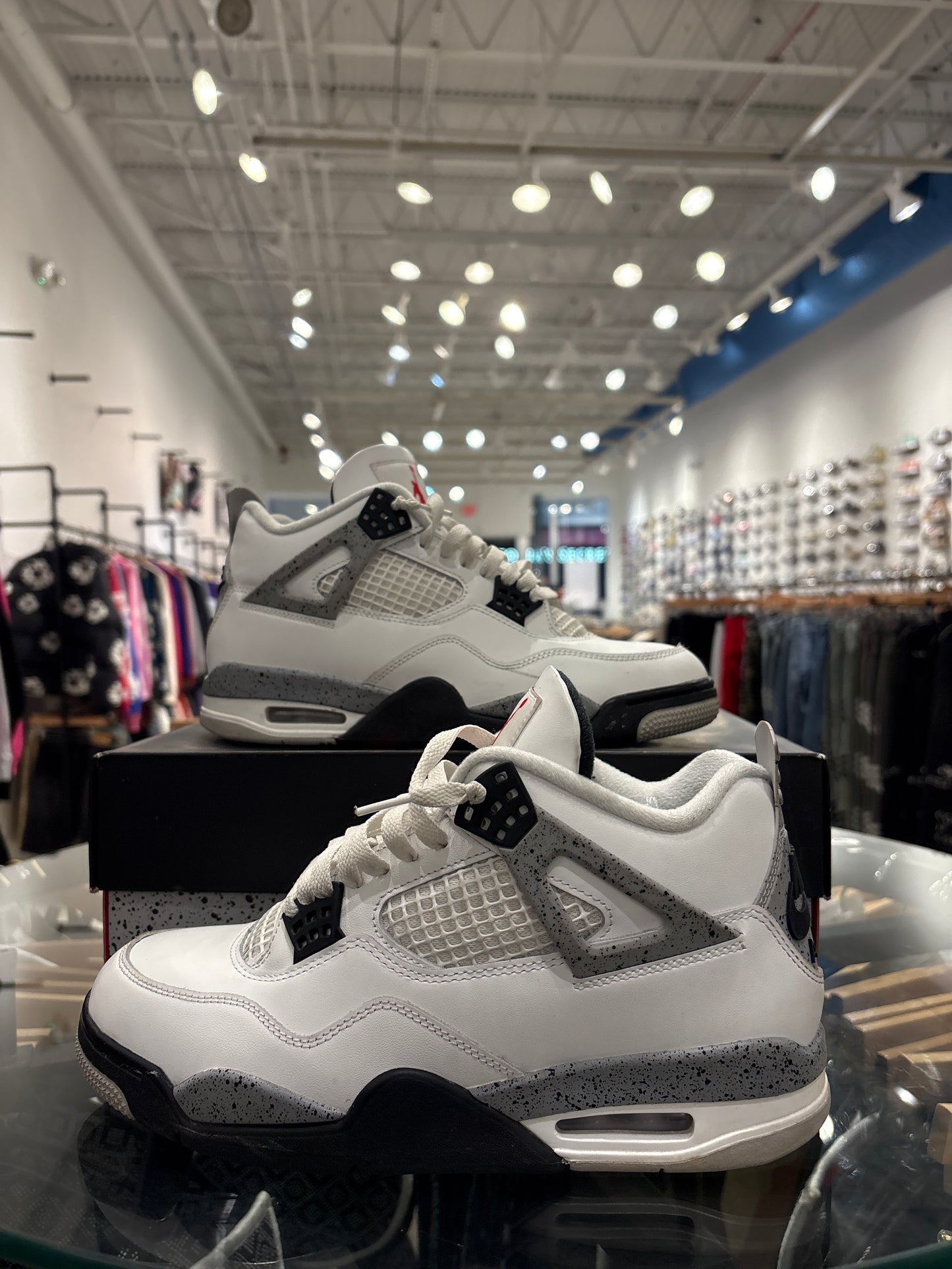 Jordan 4 Retro White/Fire Red