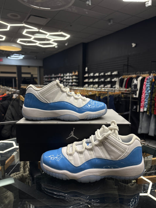 JORDAN 11 LOW PRE-OWNED