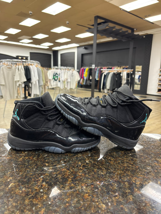 JORDAN 11 GAMMA PRE-OWNED NO BOX