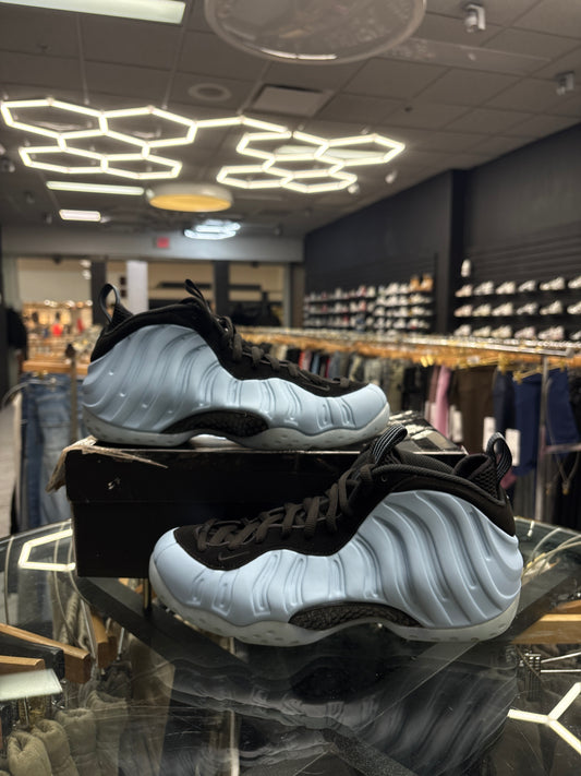 NIKE FOAMPOSITE PSYCHIC PRE-OWNED