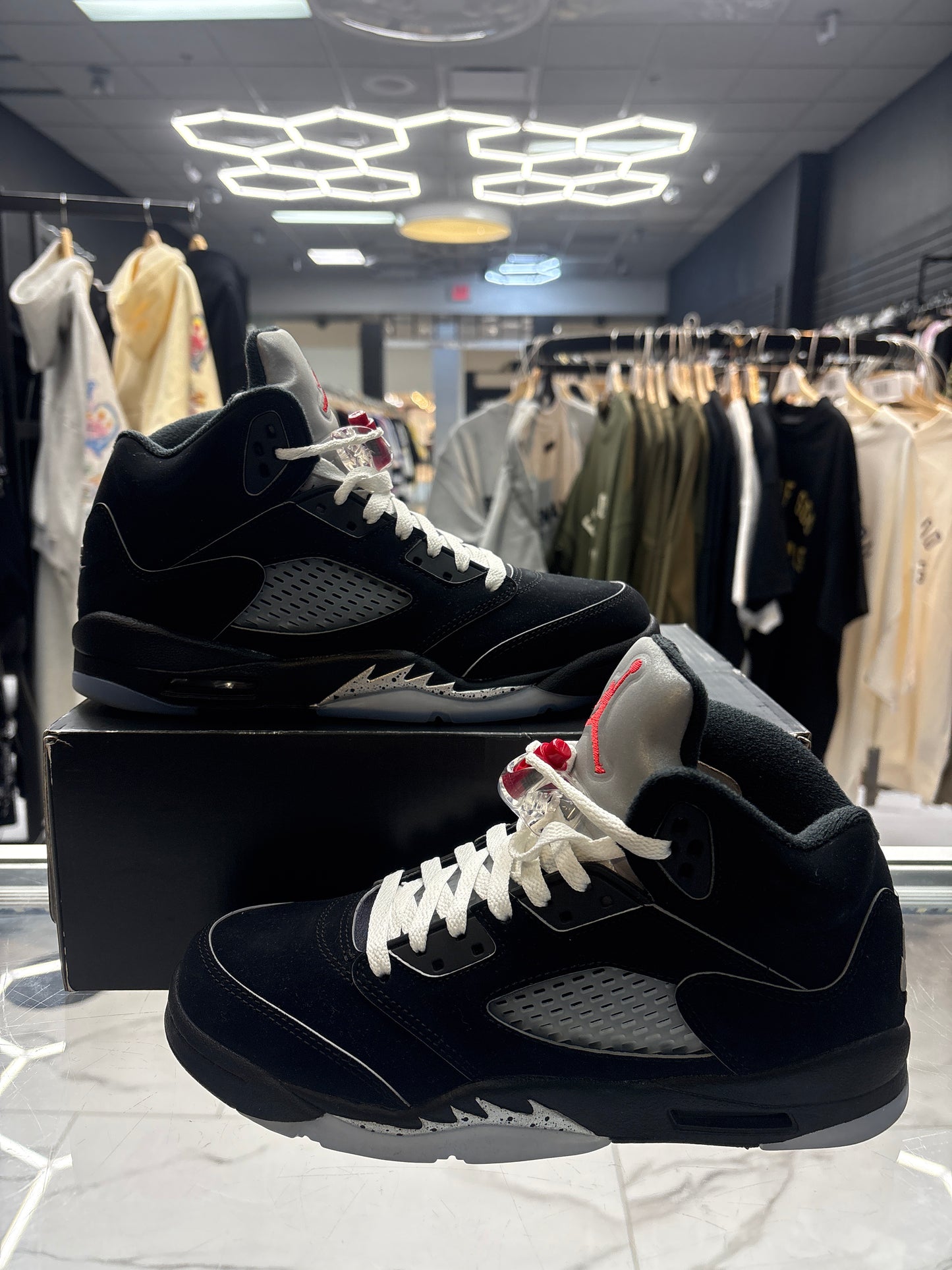 Jordan 5 Metallic USED W BOX