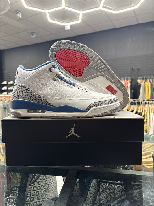 Jordan 3 ‘True Blue’ VNDS WITH BOX