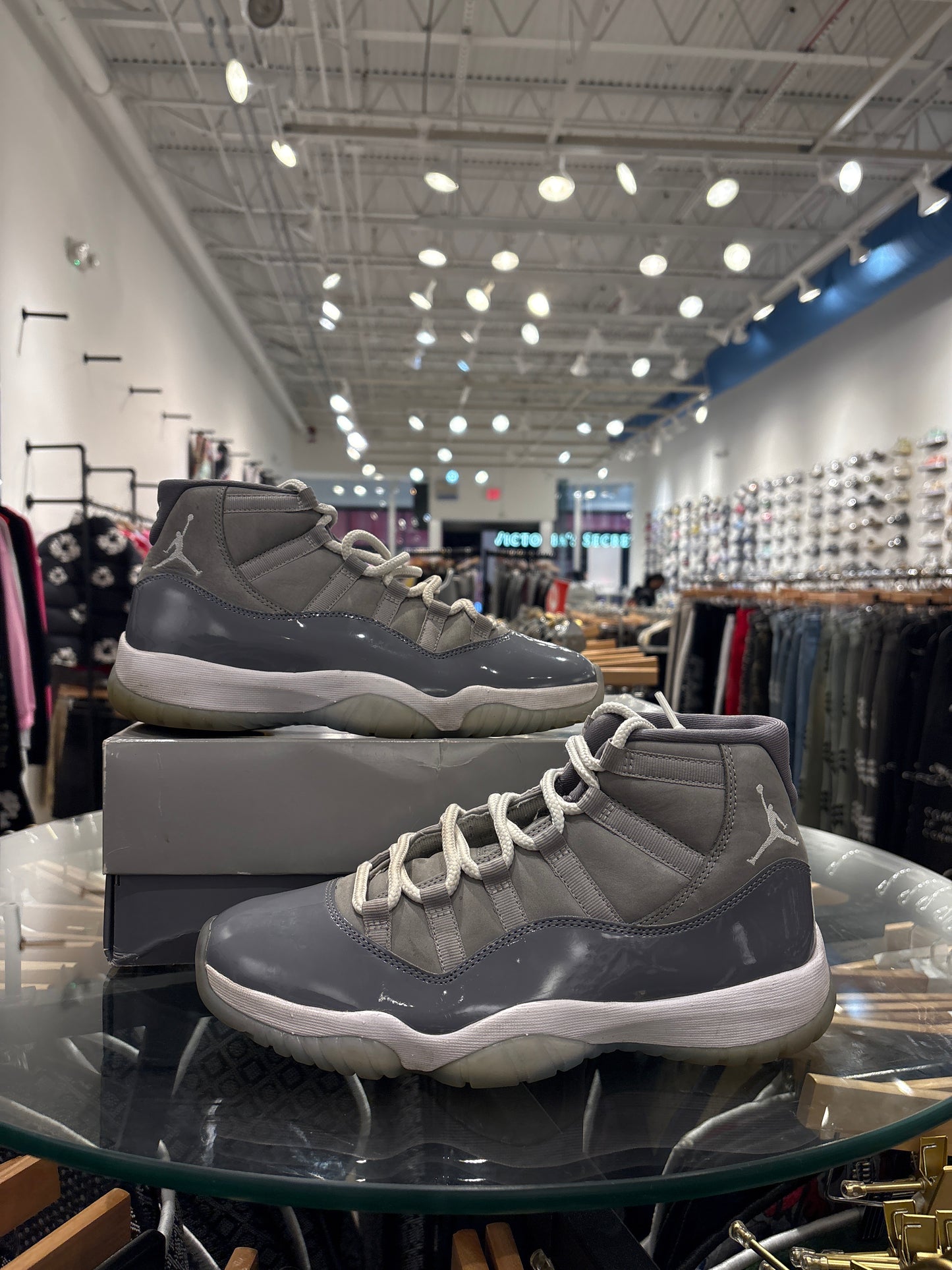 Jordan 11 Grey Used with Box