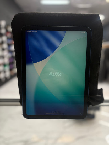 IPad ‘10th gen’                               (94.83 GB AVAILABLE)