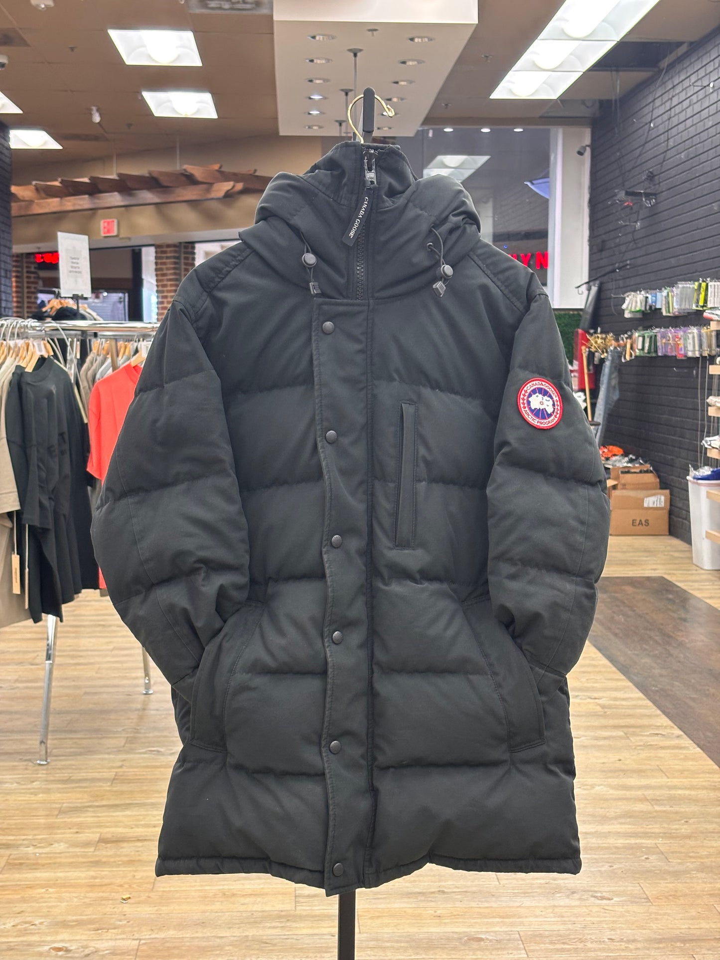Canada Goose Used