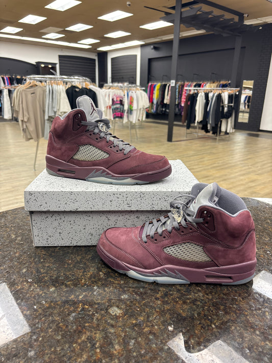 Jordan 5 Retro “BURGUNDY” Used w Box