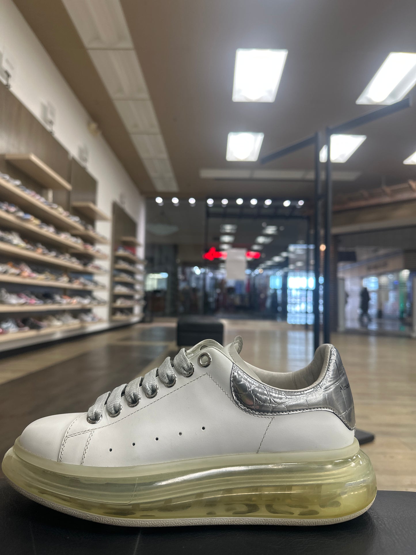 Alexander McQueen Used