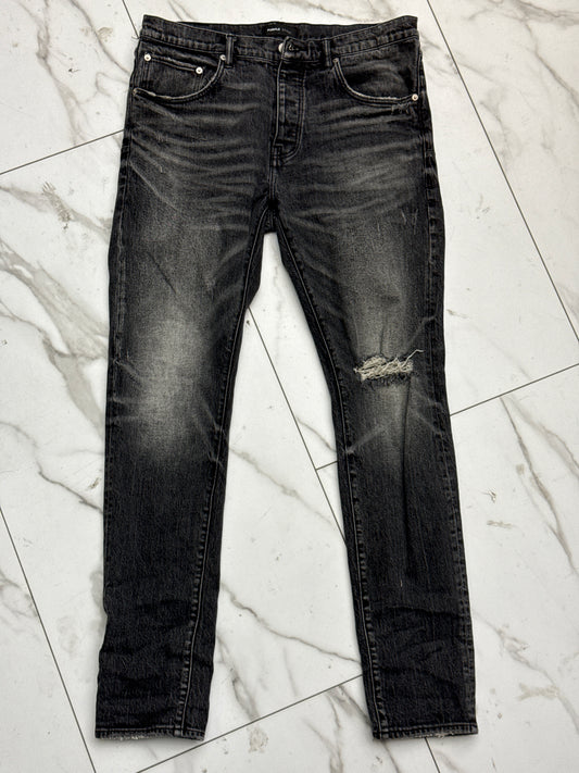 PURPLE JEANS DARKWASH KNEE RIPPED PRE-OWNED
