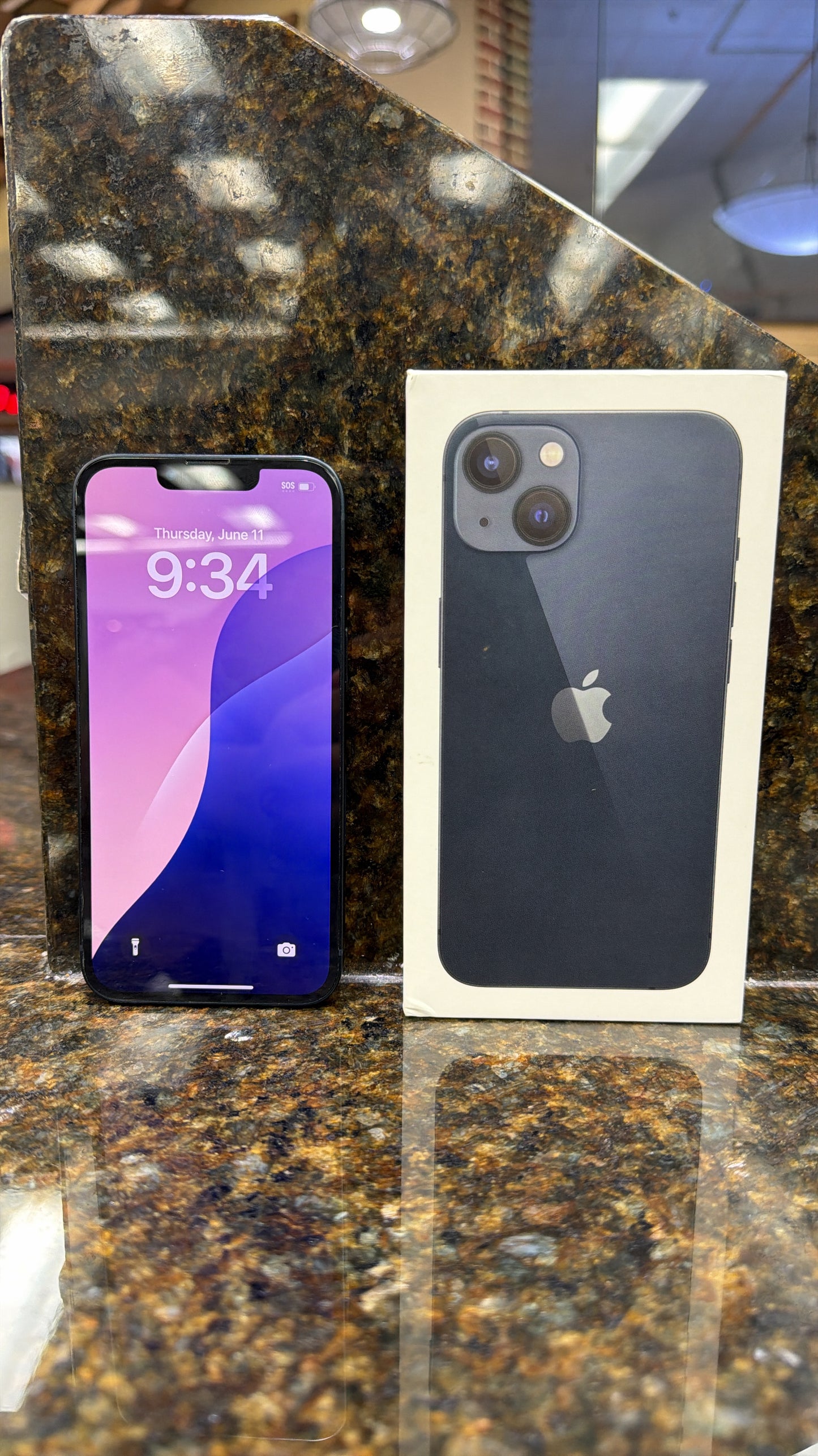 IPHONE 13 Preowned NO SIM RESTRICTIONS 128 GB