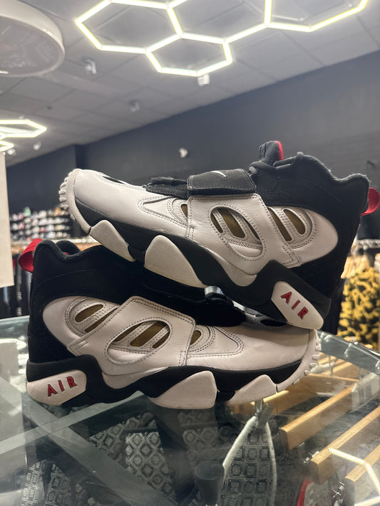 Air Diamond Turf II touch-strap Falcon sneakers USED NO BOX