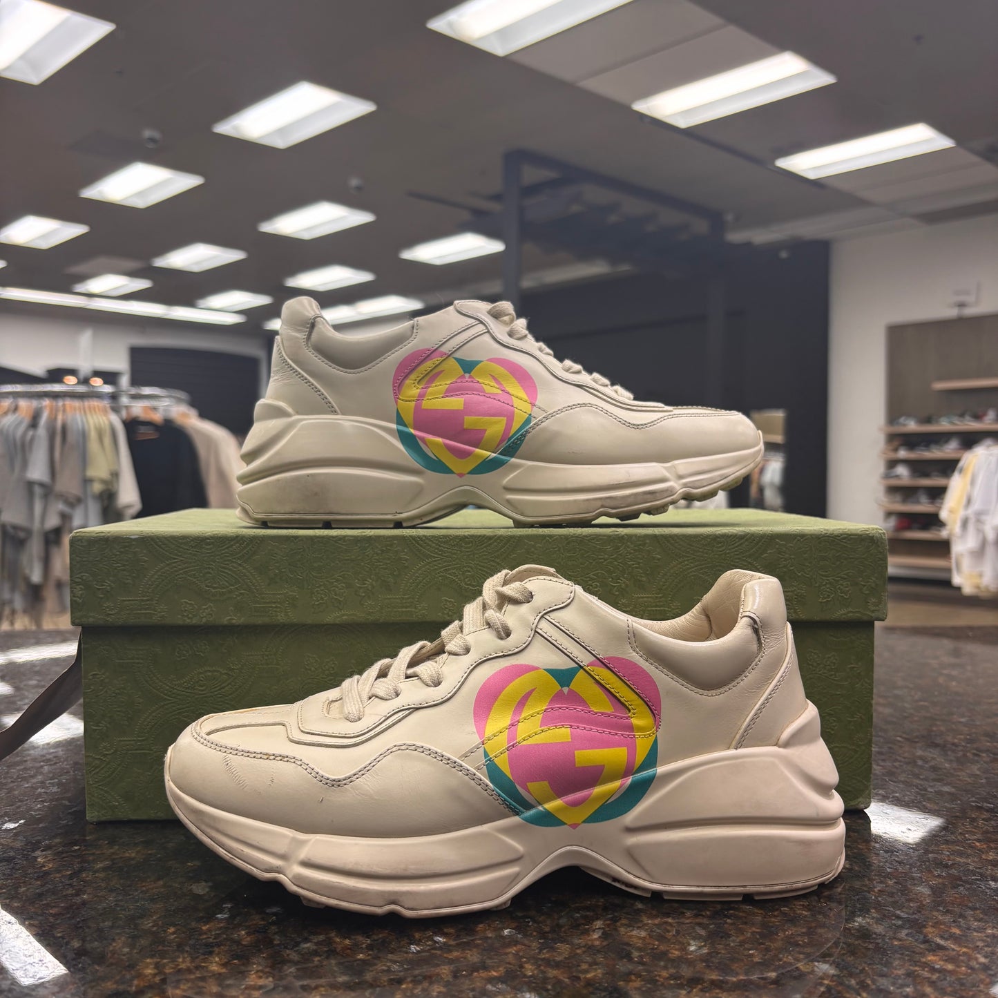 Used Gucci Shoes With box