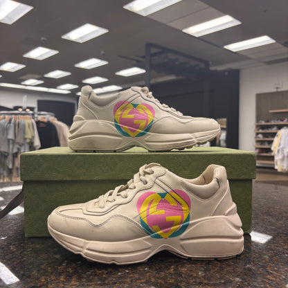 Used Gucci Shoes With box