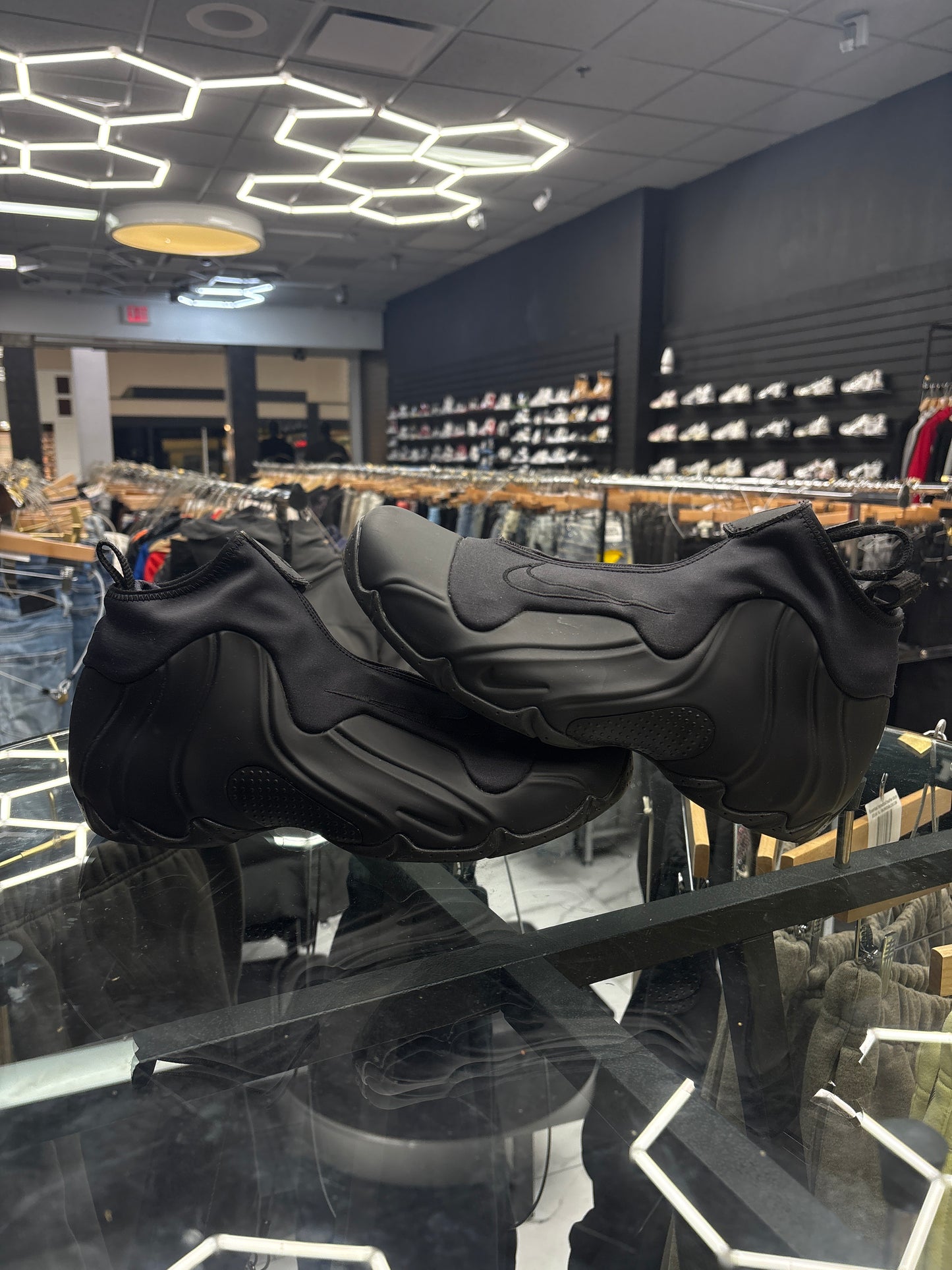 NIKE AIR FLIGHTPOSITE USED NO BOX