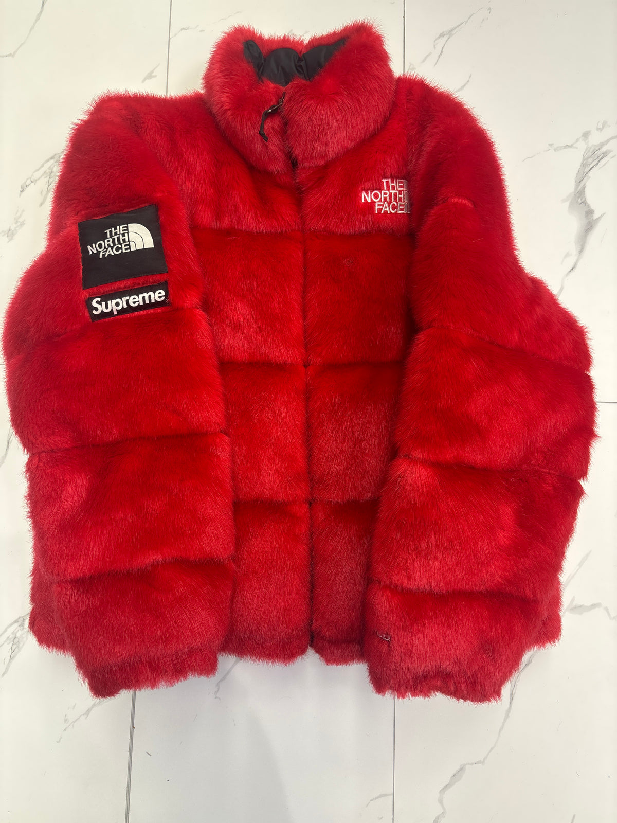 North Face x Supreme Red Fur Puffer jacket Preowned