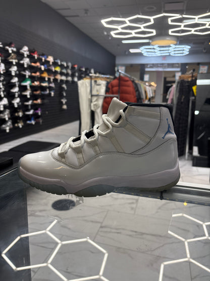 Jordan 11 Legend Blue USED