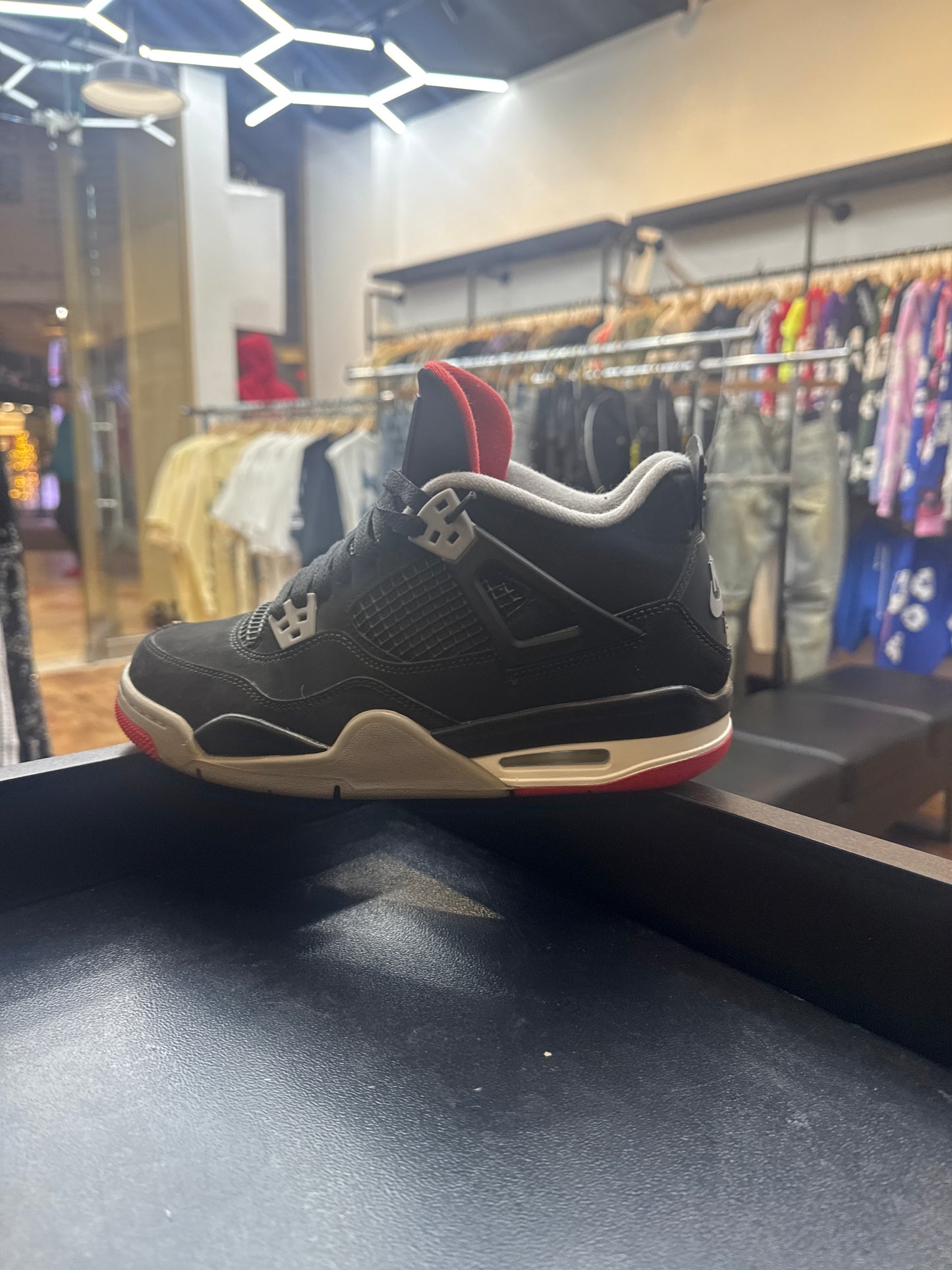 Jordan 4 Bred (2019) Reimagined Used No Box
