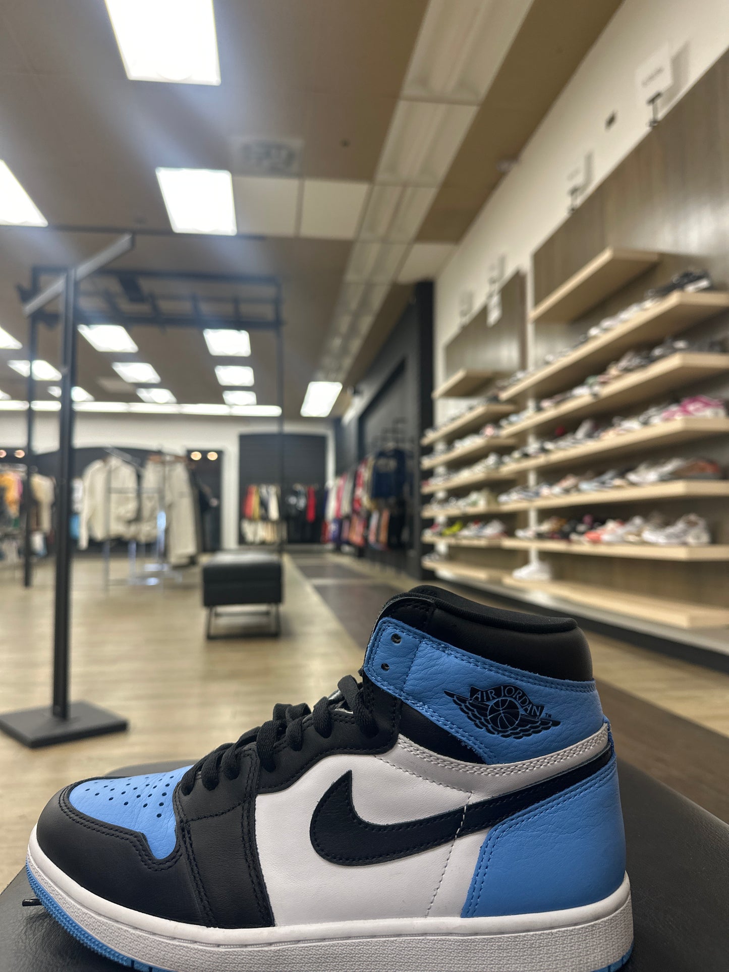 Jordan 1 High Unc USED W BOX