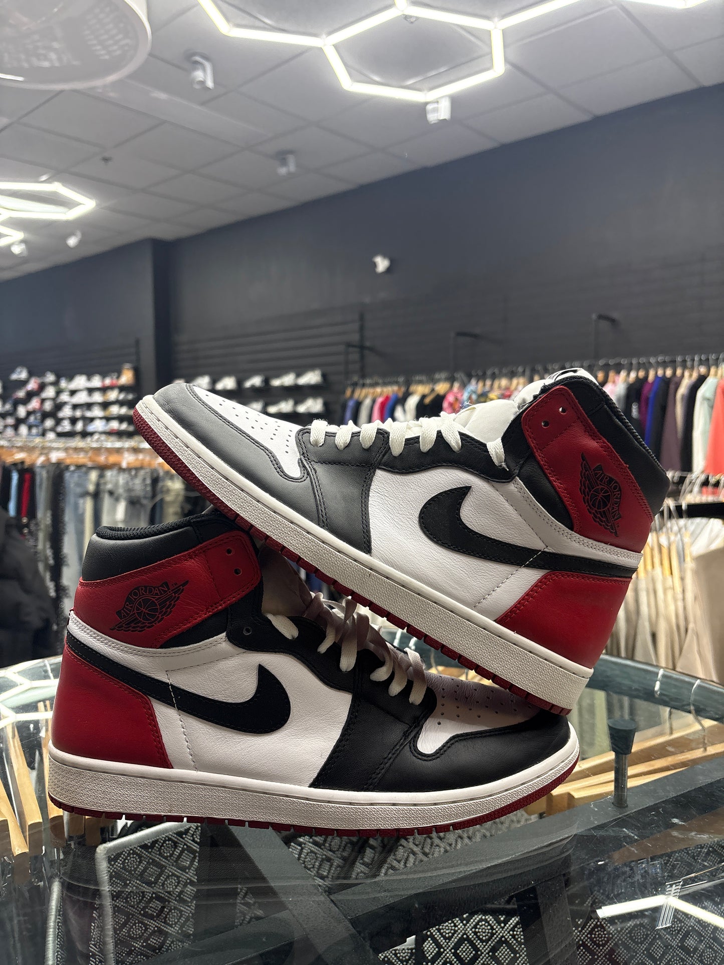 Jordan 1 Black Toe USED NO BOX