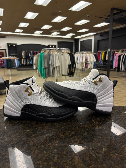 JORDAN 12 TAXI PRE-OWNED